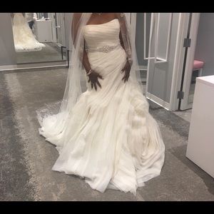 Vera Wang Wedding Dress
